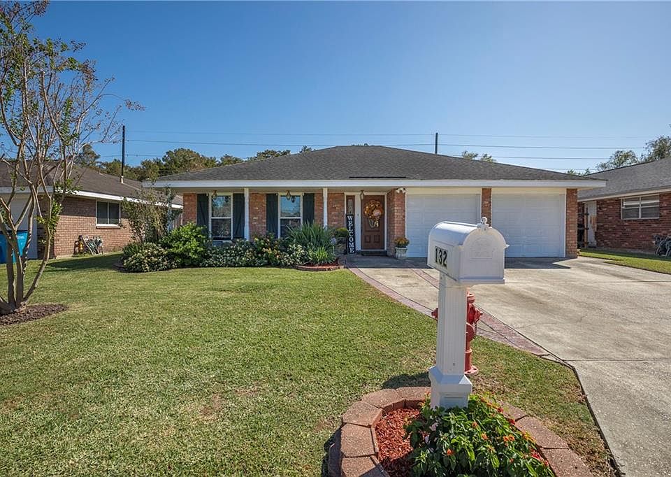 1st image of 132 Dunleith Dr