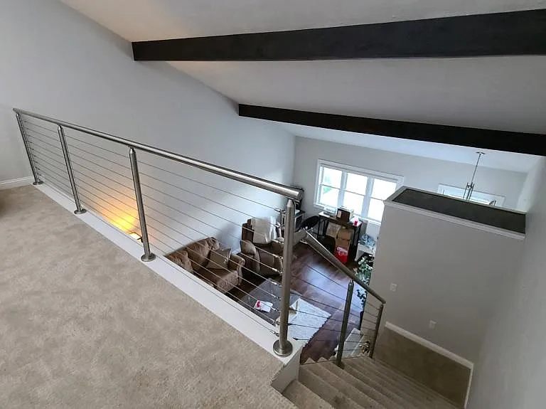 1327 E Monroe St — Photo 3