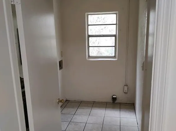 1209 Carson Dr Suite B, Tallahassee, FL 32305