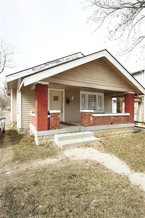 1142 N Holmes Ave photo 1
