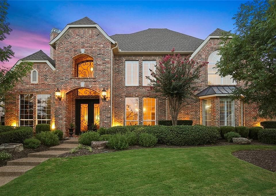 Gorgeous golf course lot! Don't miss the Matterport tour in the virtual tour link!