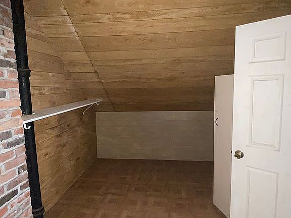 2nd image of 51 Leming St