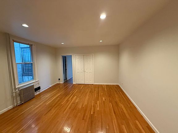 3rd image of 7246 66th St
