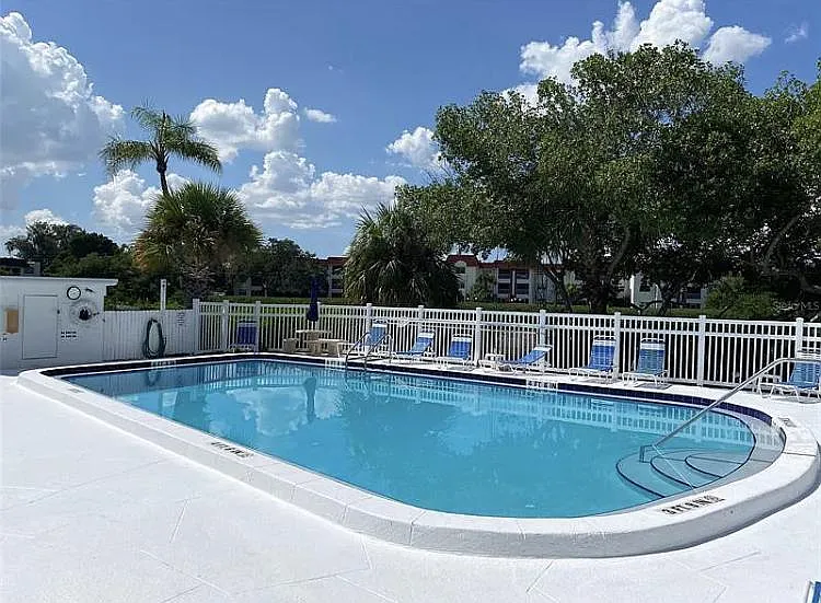 4550 Overlook Dr NE #153 — Photo 20