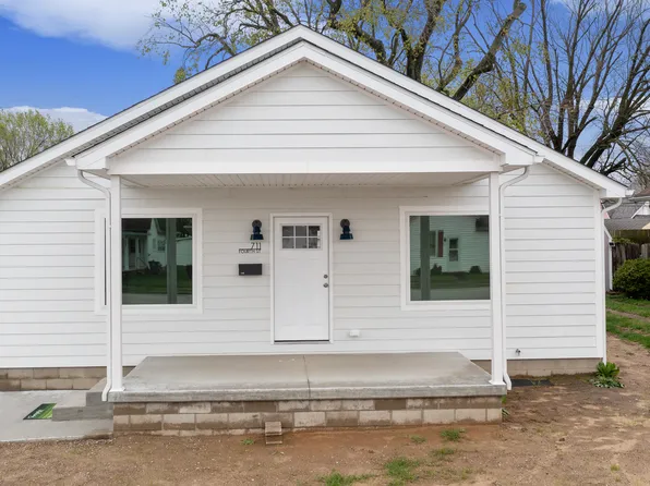 711 E 4th St, Seymour, IN 47274