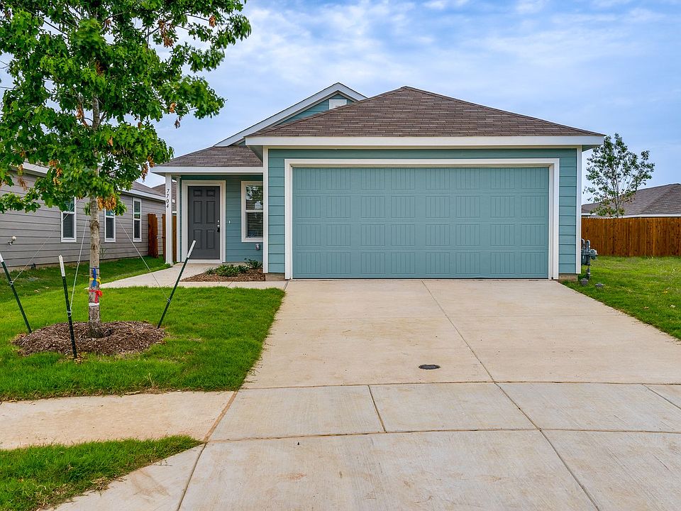 1st image of 7704 Privet Pl