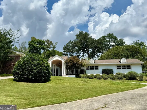 557 Walton Ct, Macon, GA 31204
