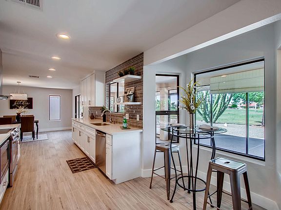 4th image of 21422 N Palm Desert Dr