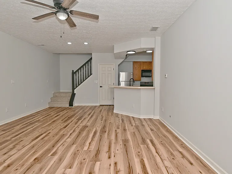 11437 Enclave Blvd — Photo 16