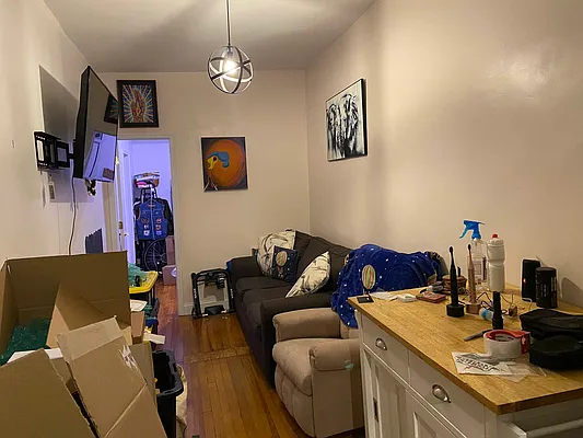 Rented by null | media 11