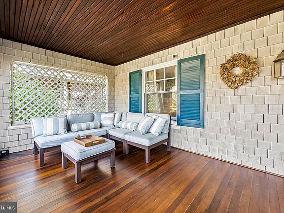 2nd image of 4503 Roland Ave