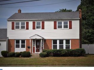 808 W Somerdale Rd, Somerdale, NJ 08083