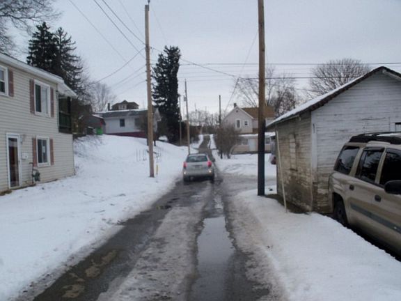 5th image of 140 SW Loeffler Dr