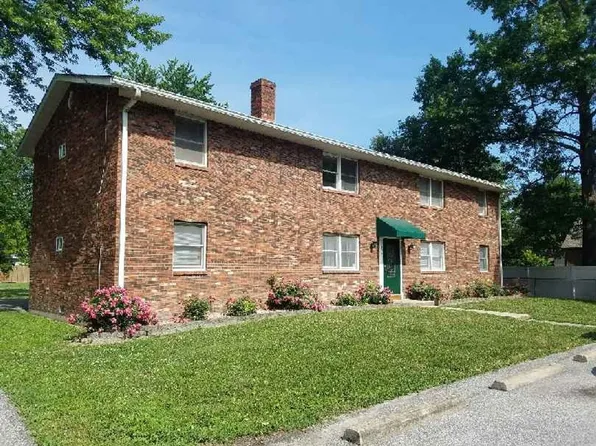 307-309 North 7th St, 307-309 N 7th St #307-B, Mascoutah, IL 62258