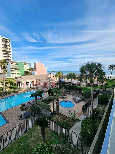 The Oceanfront Galveston Apartments Photo 1