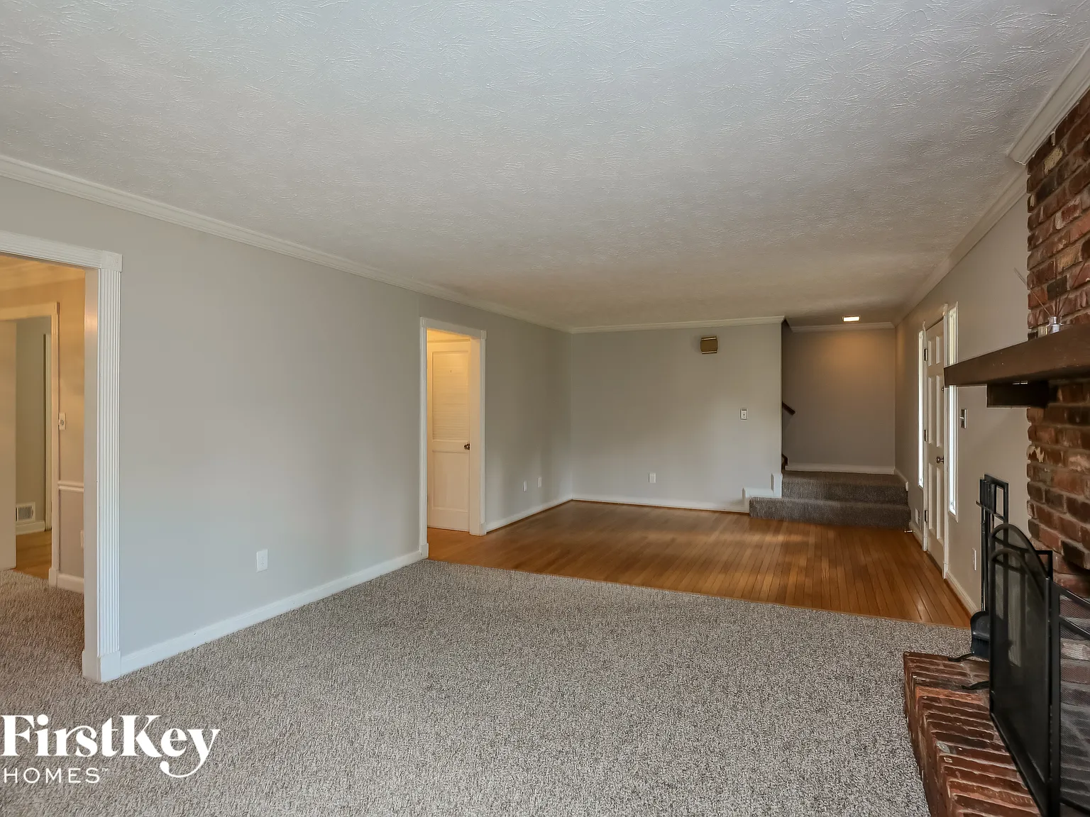 4 bed, 2.5 bath, 2230 sqft, $3,220 — Photo 4