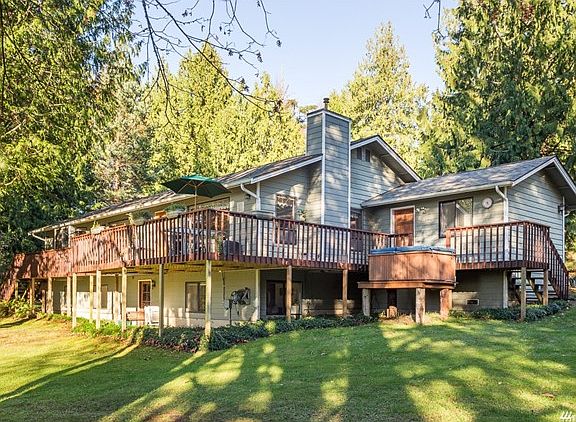2nd image of 10125 87th Ave NE