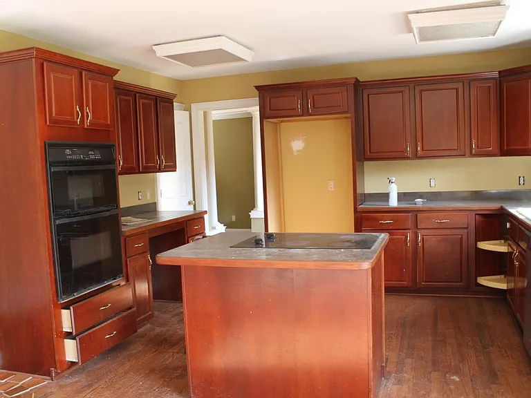 248 Hatley Rd — Photo 3