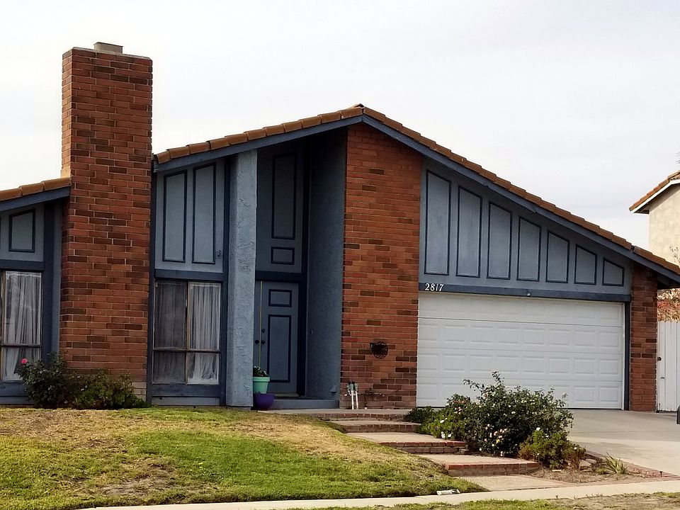1st image of 2817 N Woodrow Ave