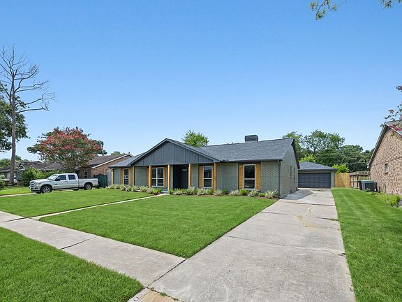 4th image of 5927 Beaudry Dr