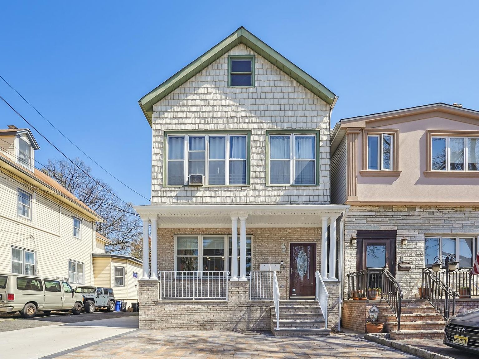 21 W 32nd St, Bayonne, NJ 07002 | Zillow