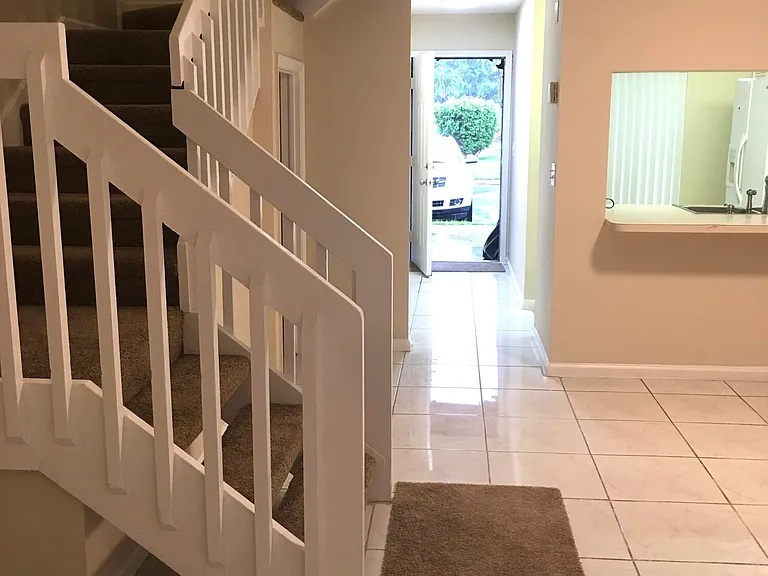 4433 NW 93rd Way — Photo 5