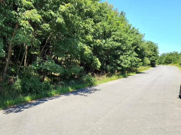 32 Marsh Hawk Way, Shepherdstown, WV 25443