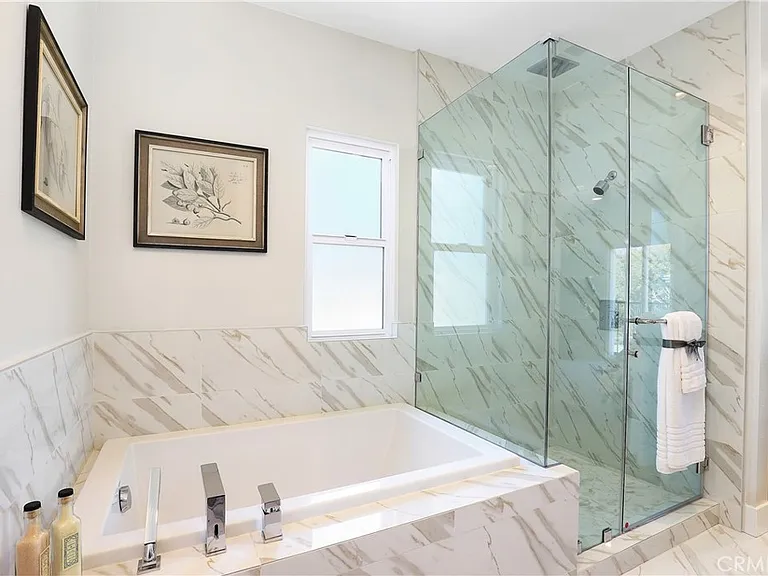 1 Spyglass Ave — Photo 28