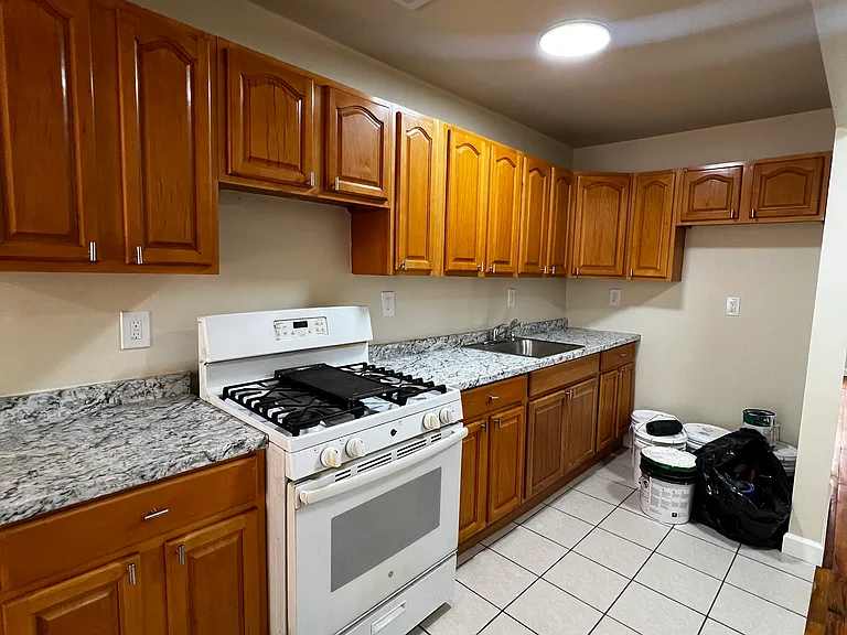 996 Grant Ave #2 — Photo 6