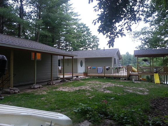 2nd image of 5593 N Clarence Ct