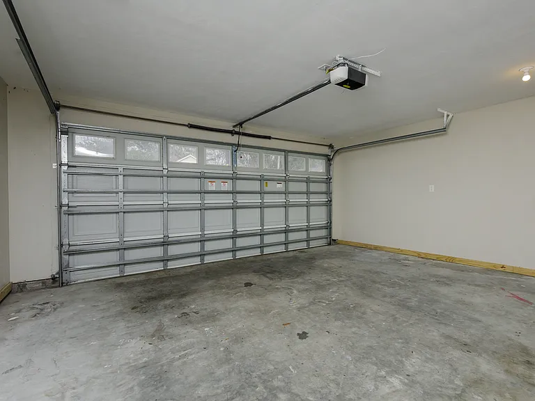 6367 NW 109th Pl — Photo 21