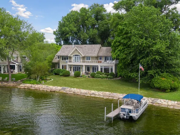 5230 Meadville St, Greenwood, MN 55331