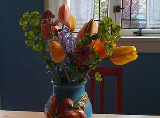 3233 S Ferdinand St, Seattle, WA 98118