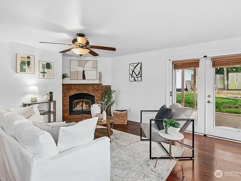 444 Marine View Pl — Photo 5