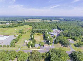 32465 Constitution Hwy, Locust Grove, VA 22508