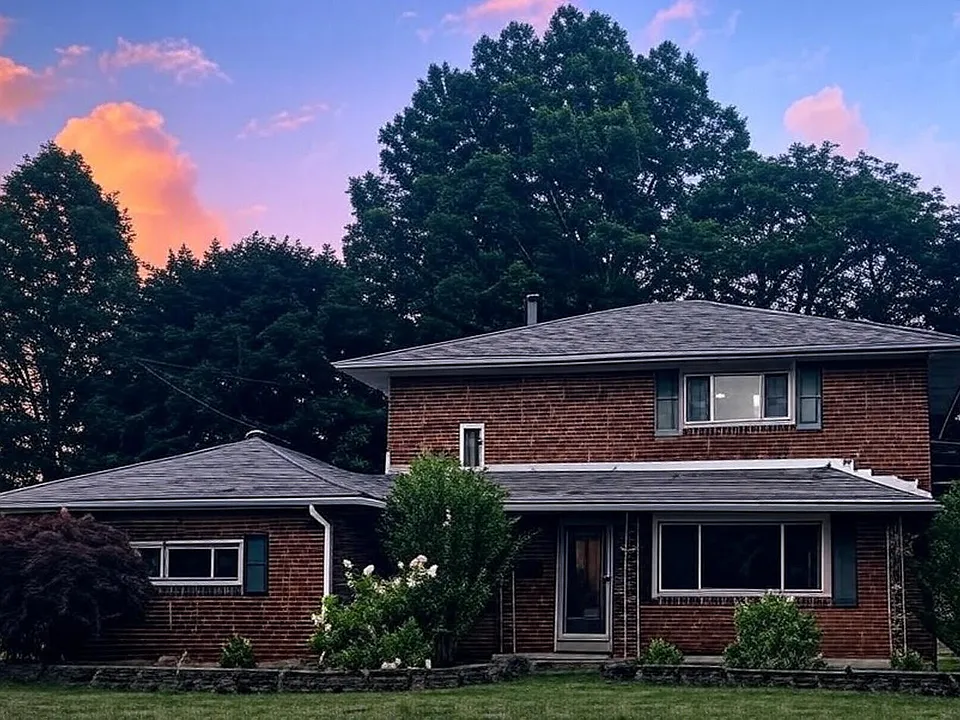 713 Highland Ave