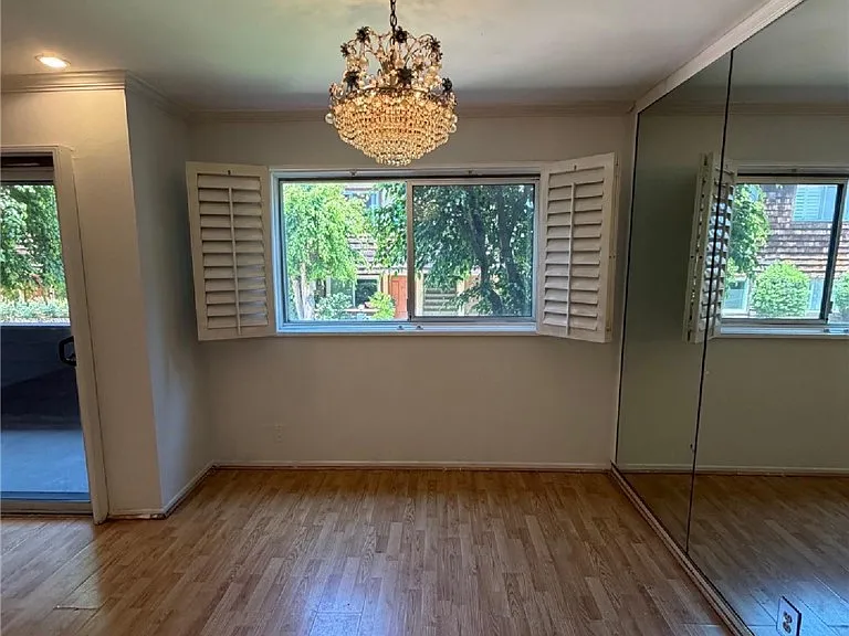 5403 Newcastle Ave #8 — Photo 6