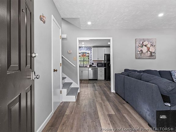 4th image of 1509 Ashleman Dr