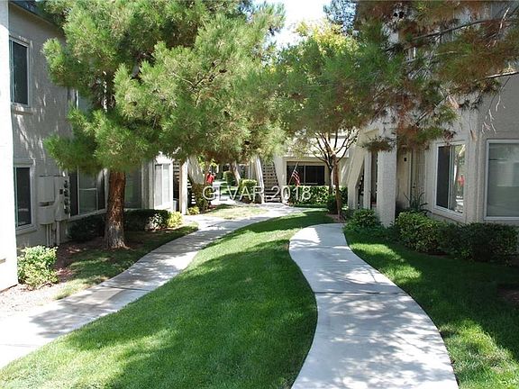 3rd image of 3079 Key Largo Dr Unit 103
