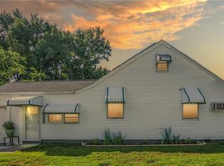 3426 Essex Cir, Norfolk, VA 23513