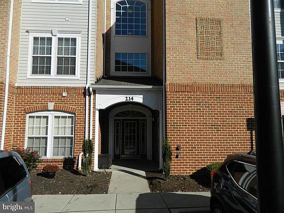 3rd image of 214 Kings Crossing Cir Unit 12