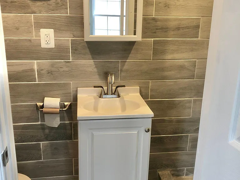 1643 Elkridge Dr — Photo 10