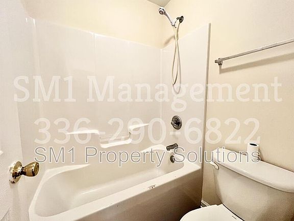 2nd image of 121 Thomas St