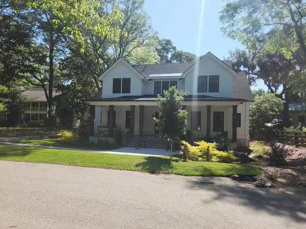 41 Stock Farm Rd, Bluffton, SC 29910