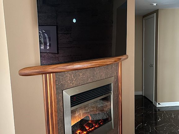 5th image of 655 India St Unit 319