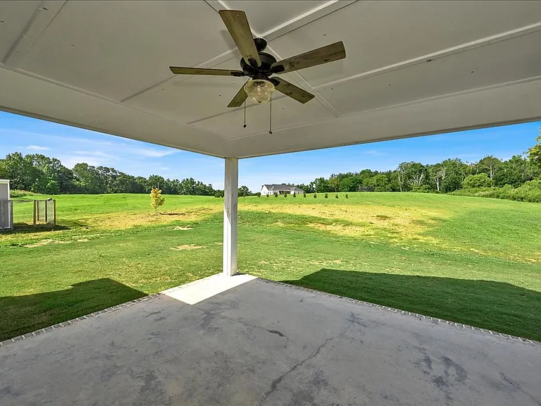 515 County Road 1329 — Photo 24