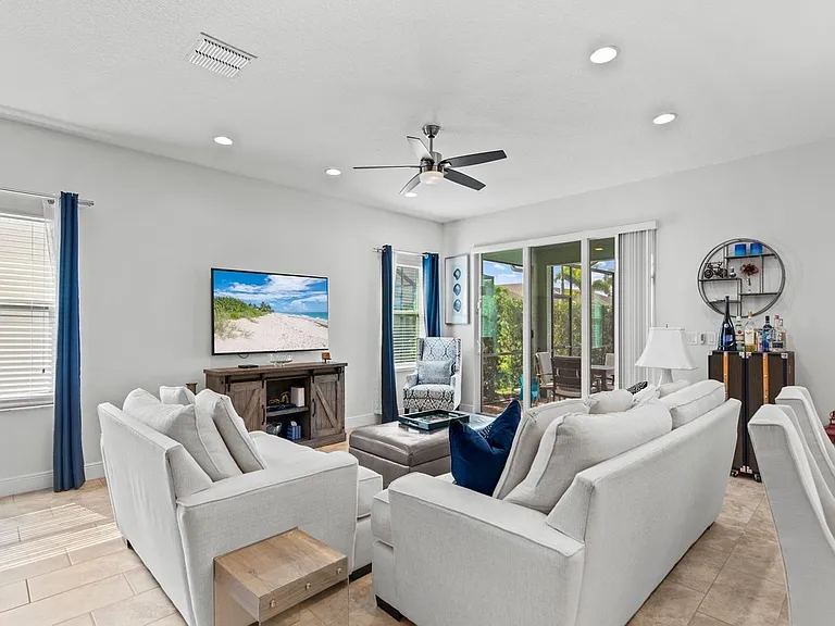 3435 Diamond Leaf Dr — Photo 13