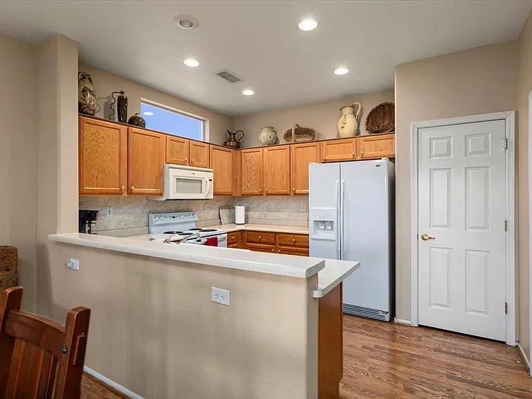 16171 W Wildflower Dr — Photo 12