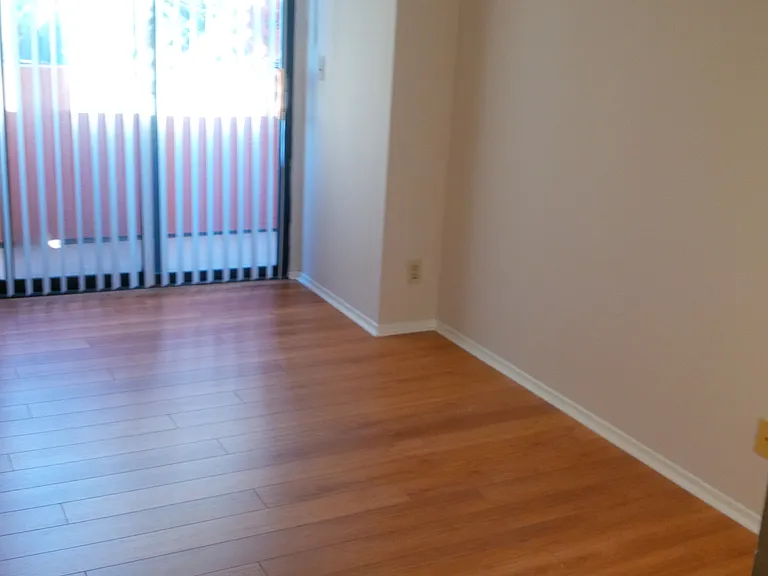 731 S Detroit St #304 — Photo 14