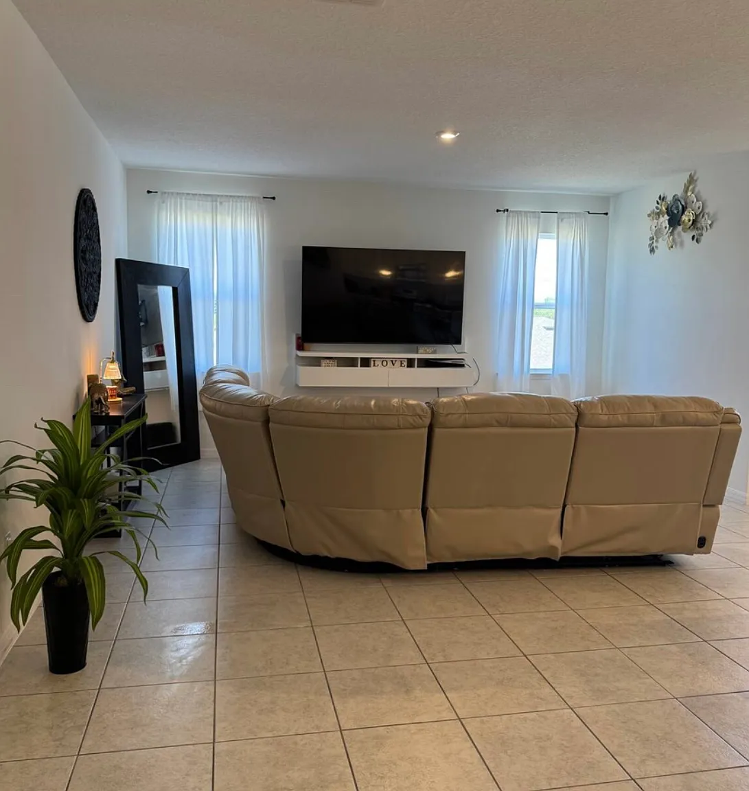 8950 Crowned Eagle Dr — Photo 3